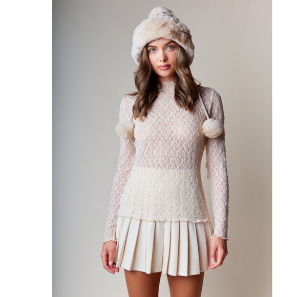 🌟 “The Paris" Cream Elegant Sheer Lace Mock Neck Top - Picture 2 of 3